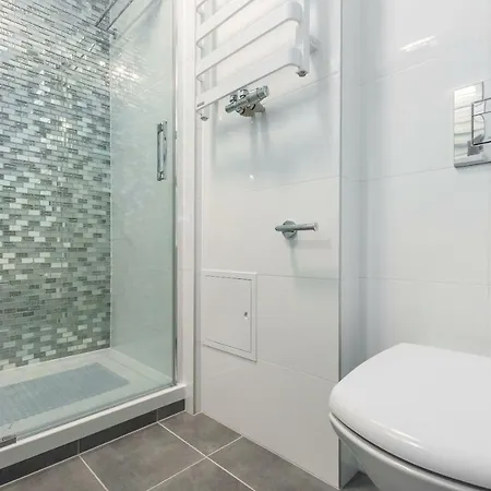 公寓 Golden By Renters