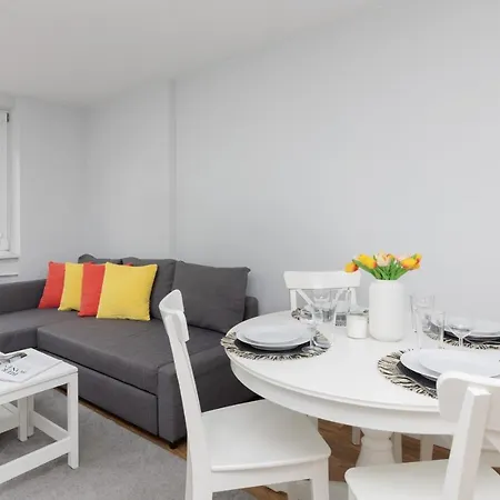 Apartament Golden By Renters *