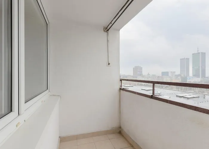 Golden By Renters Apartment *