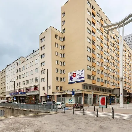 Golden By Renters Apartmán